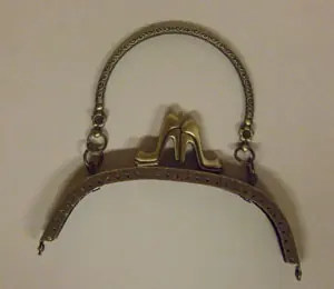 Acquista subito - Chiusura per borsetta con manico e chiusura con scarpette, colore oro o argento brunito cm 16